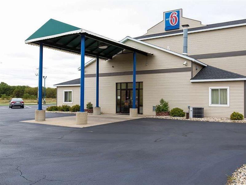 Motel 6-Baraboo, Wi - Lake Delton-Wisconsin Dells Exterior photo